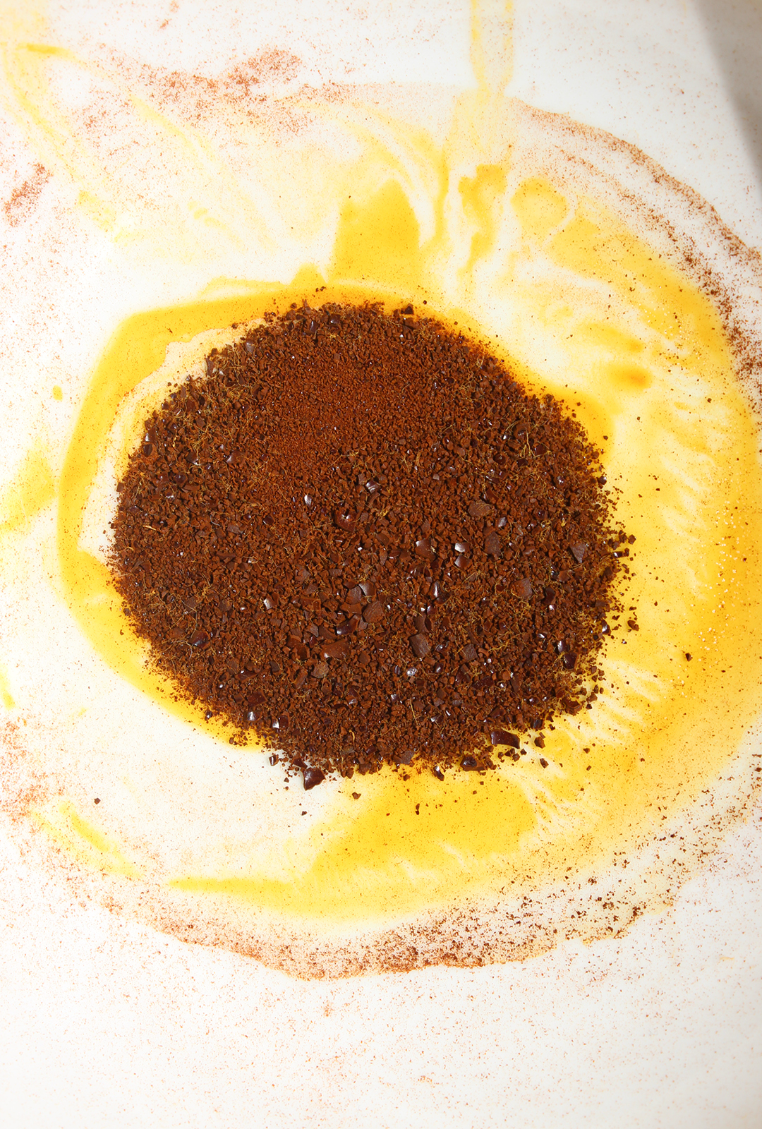 dyer's chamomile pigment collected